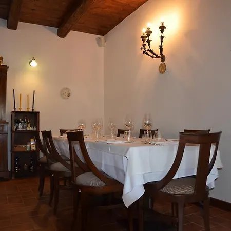 Agriturismo Relais La Scala Di Seta Farm stay