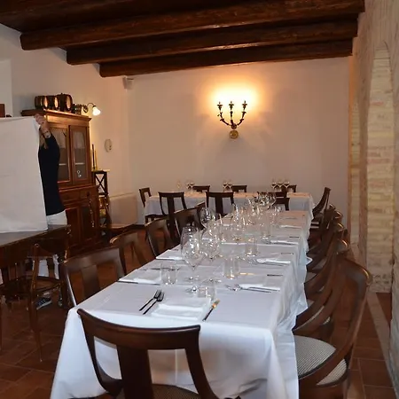 Agriturismo Relais La Scala Di Seta Farma *