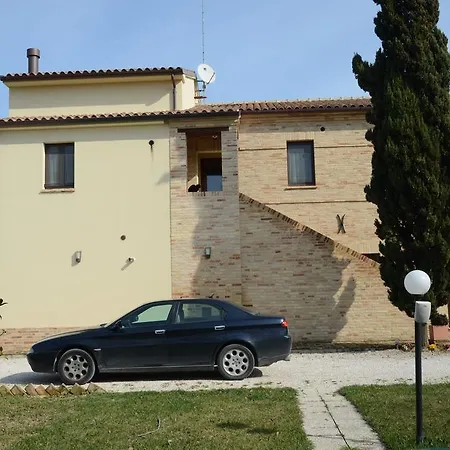 Agriturismo Relais La Scala Di Seta Farma *