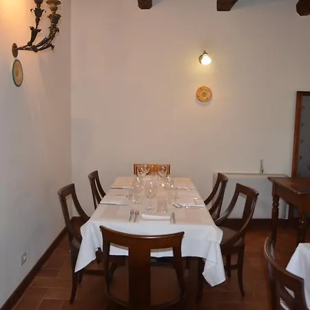 Farma Agriturismo Relais La Scala Di Seta