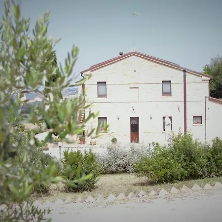 Farma Agriturismo Relais La Scala Di Seta *